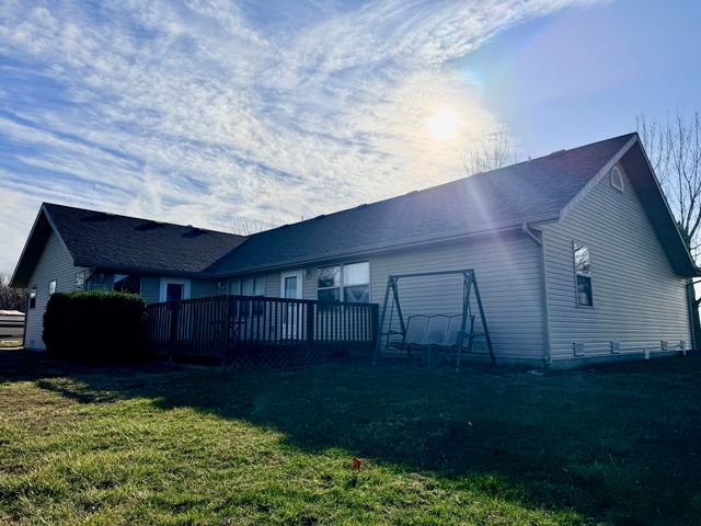 234 N Dade 133, Greenfield, MO 65661