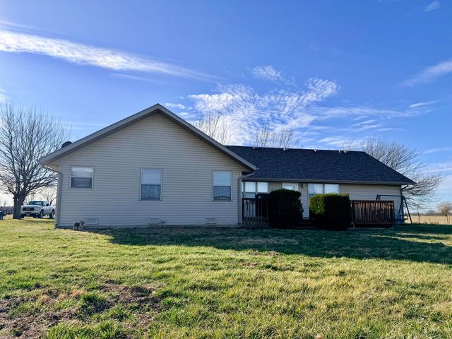 234 N Dade 133, Greenfield, MO 65661