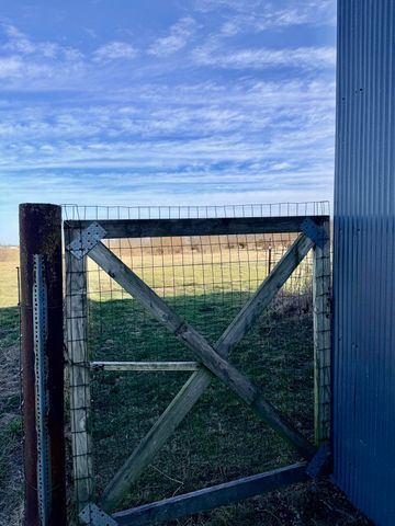 234 N Dade 133, Greenfield, MO 65661