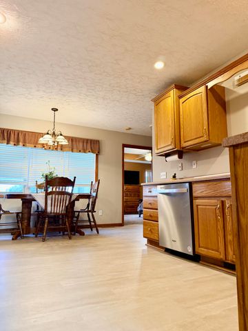 234 N Dade 133, Greenfield, MO 65661