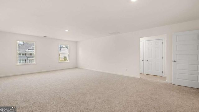 241 Sandy Oak Drive, Loganville, GA 30052