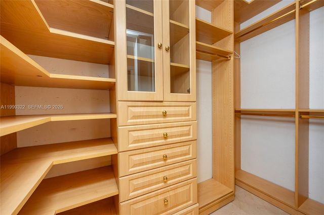 588 Miller Dr, Miami Springs, FL 33166