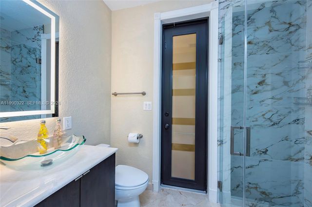 588 Miller Dr, Miami Springs, FL 33166