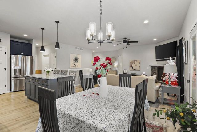 204 Bonnie Lane, Belleville, WI 53508