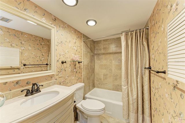 6480 WILD OAK BAY BOULEVARD 249, Bradenton, FL 34210