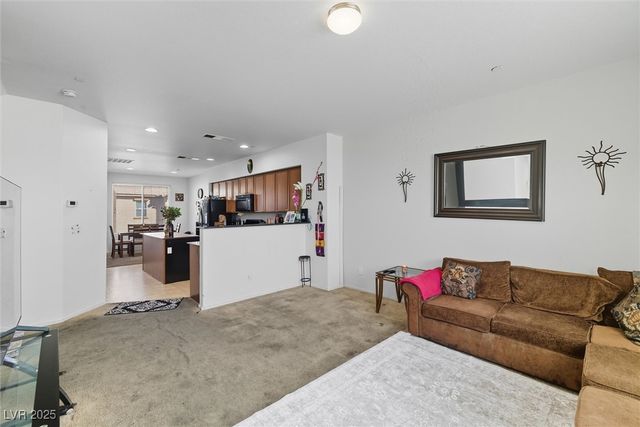 4537 Townwall Street, Las Vegas, NV 89115