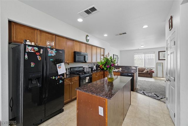 4537 Townwall Street, Las Vegas, NV 89115