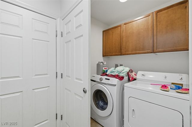 4537 Townwall Street, Las Vegas, NV 89115