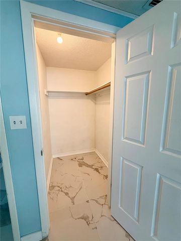 7040 FOX HOLLOW DRIVE, Port Richey, FL 34668