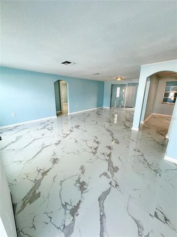 7040 FOX HOLLOW DRIVE, Port Richey, FL 34668