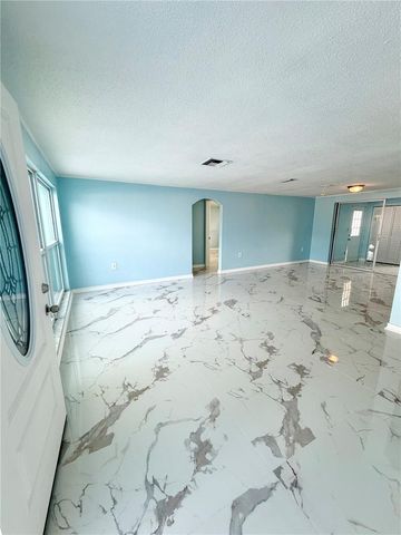 7040 FOX HOLLOW DRIVE, Port Richey, FL 34668