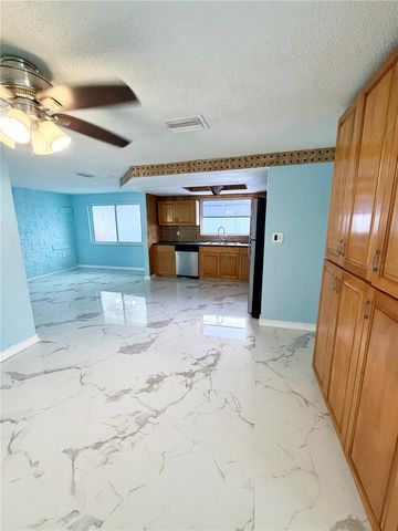 7040 FOX HOLLOW DRIVE, Port Richey, FL 34668