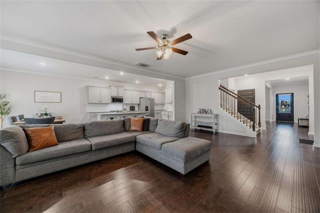 240 Aspen Valley Drive, Loganville, GA 30052