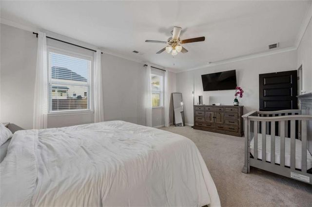 240 Aspen Valley Drive, Loganville, GA 30052