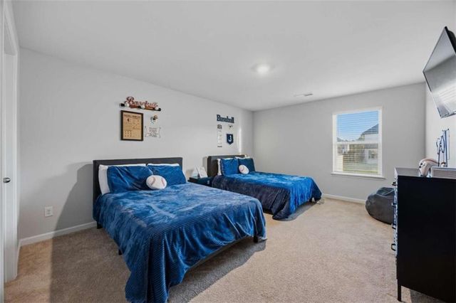 240 Aspen Valley Drive, Loganville, GA 30052