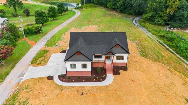 3963 NC Highway 42 S, Asheboro, NC 27205