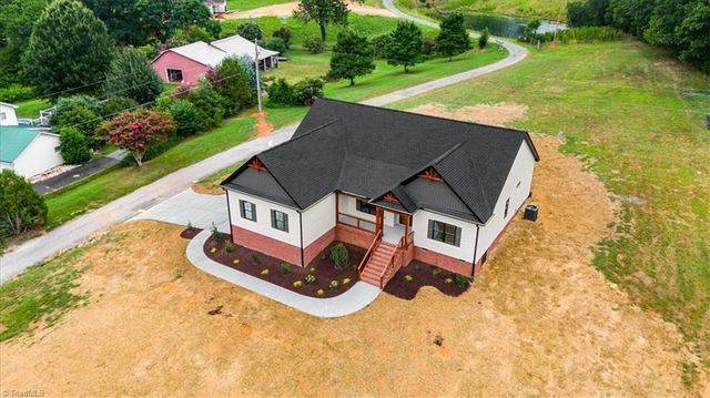 3963 NC Highway 42 S, Asheboro, NC 27205
