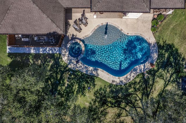 437 Bischoff Road, Inez, TX 77968