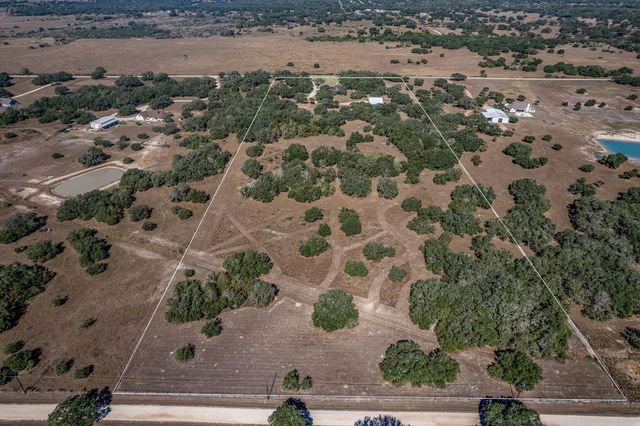 437 Bischoff Road, Inez, TX 77968
