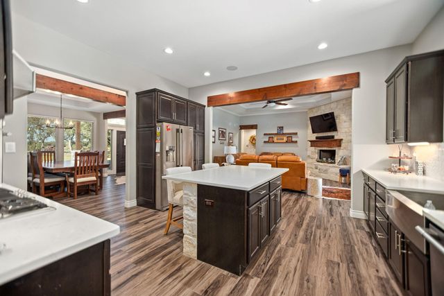 437 Bischoff Road, Inez, TX 77968