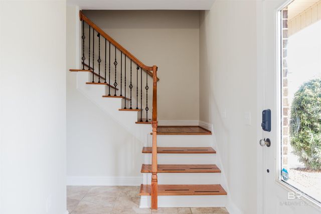 8813 Bainbridge Drive, Daphne, AL 36526