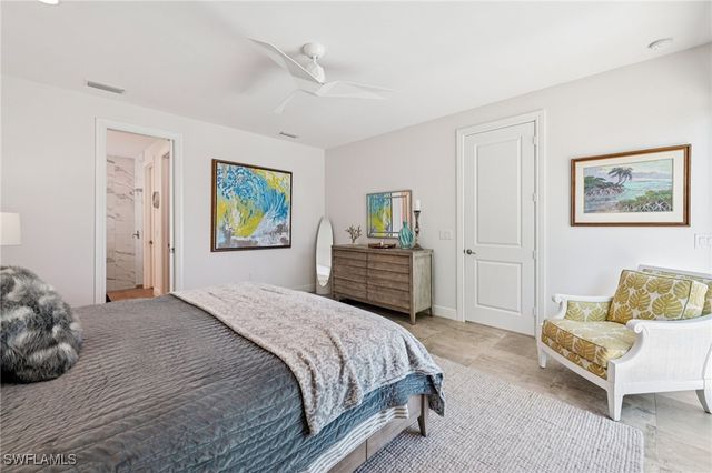 161 Tahiti CIR, Naples, FL 34113