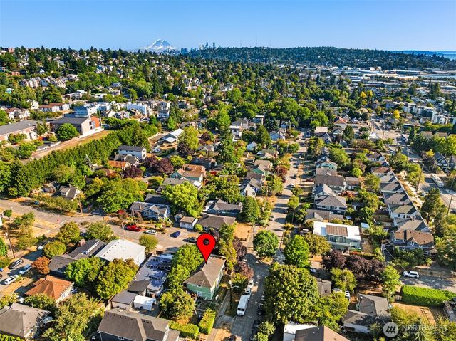 618 NW 58th Street, Seattle, WA 98107