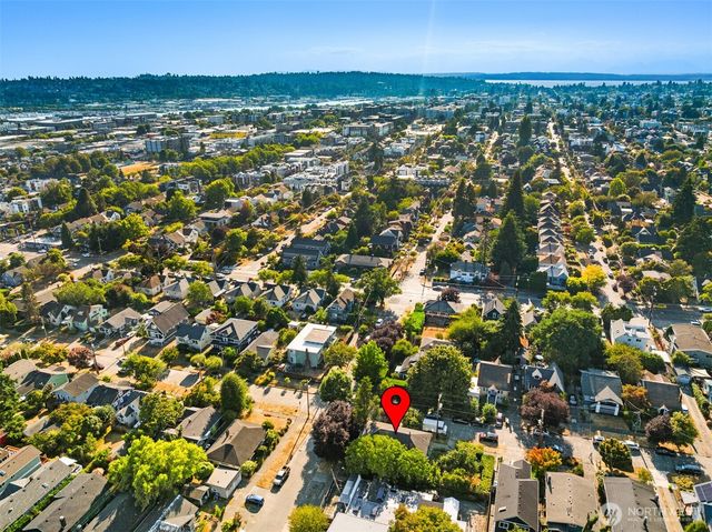 618 NW 58th Street, Seattle, WA 98107