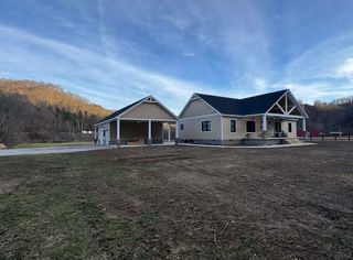 2091 Kentucky 122, Printer, KY 41655