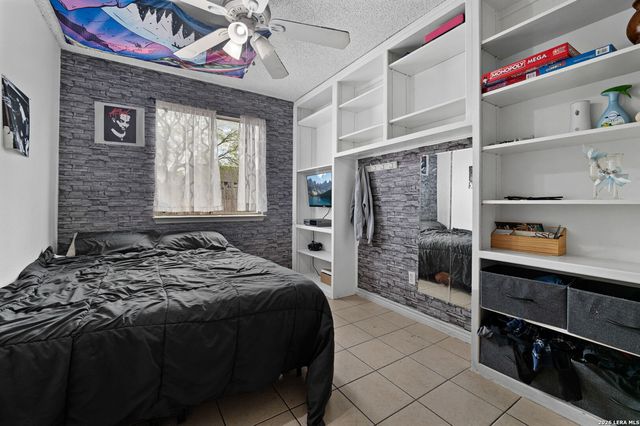 12123 Ridge, San Antonio, TX 78247