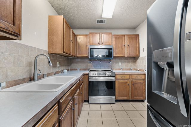 12123 Ridge, San Antonio, TX 78247