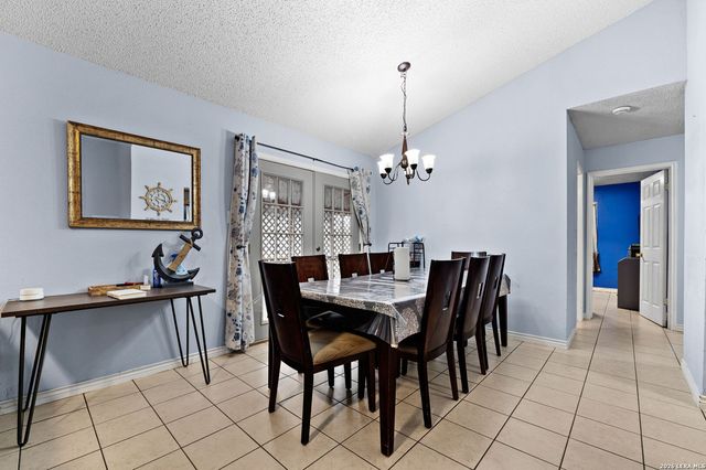 12123 Ridge, San Antonio, TX 78247