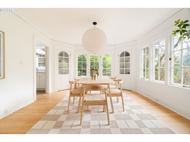 66 Nw MACLEAY Blvd, Portland, OR 97210