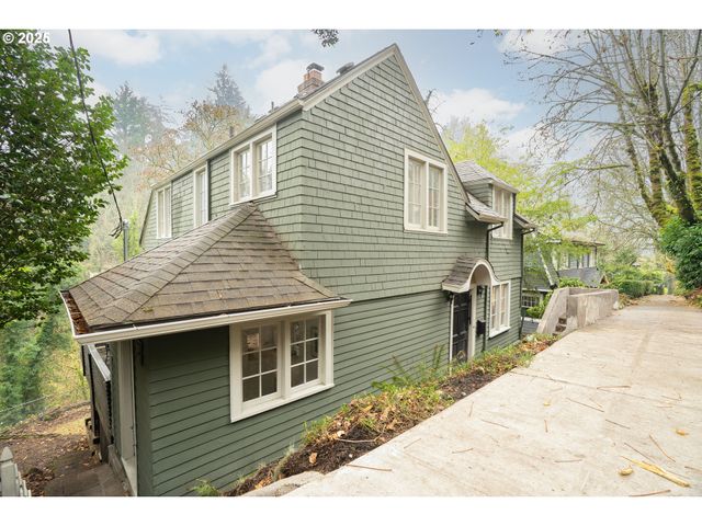 66 Nw MACLEAY Blvd, Portland, OR 97210