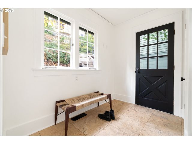 66 Nw MACLEAY Blvd, Portland, OR 97210