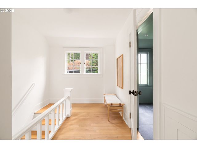 66 Nw MACLEAY Blvd, Portland, OR 97210