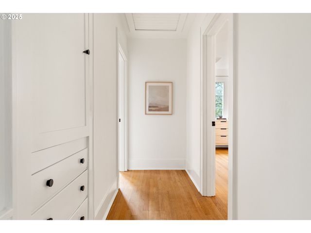 66 Nw MACLEAY Blvd, Portland, OR 97210