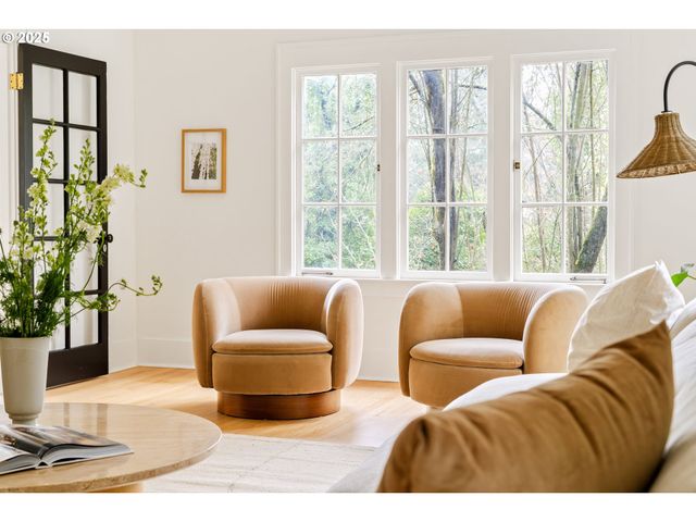 66 Nw MACLEAY Blvd, Portland, OR 97210