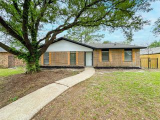14214 Morinscott, Houston, TX 77049