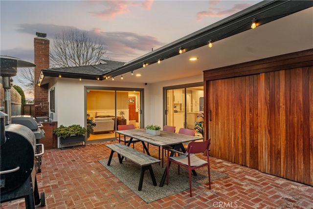 8844 Villanova Avenue, Los Angeles, CA 90045