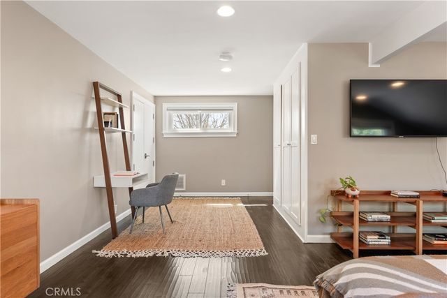 8844 Villanova Avenue, Los Angeles, CA 90045