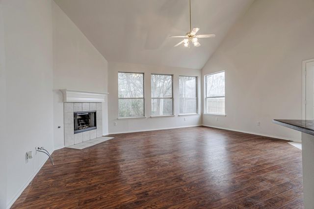 7025 Michael Drive, North Richland Hills, TX 76182
