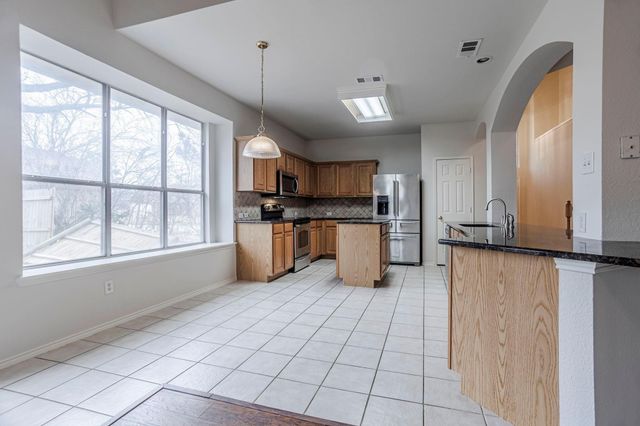 7025 Michael Drive, North Richland Hills, TX 76182