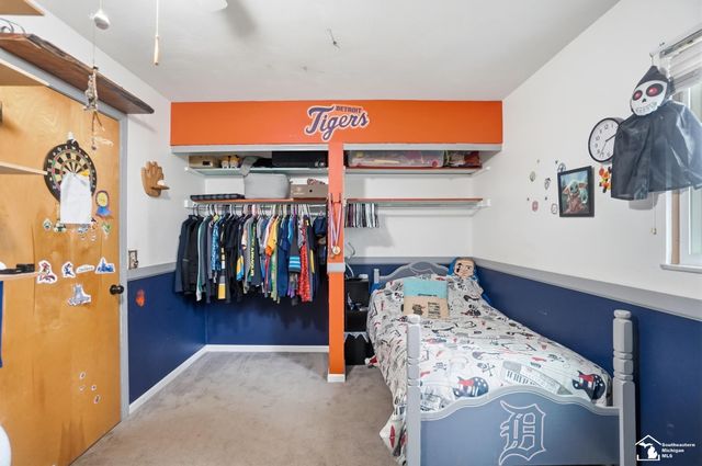 7711 Seneca Trail, Bedford Twp, MI 48182