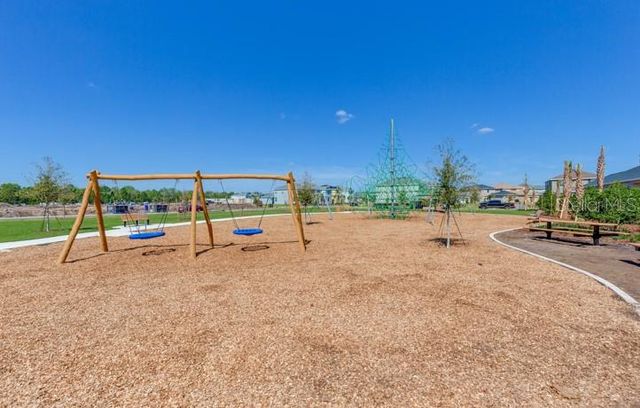 10018 YELLOW JASMINE DRIVE, Orlando, FL 32832