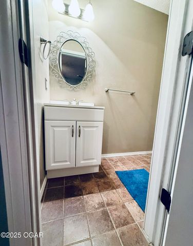 1809 N N St. Louis Ave Avenue, Joplin, MO 64801