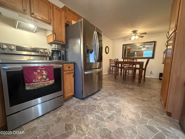 1809 N N St. Louis Ave Avenue, Joplin, MO 64801