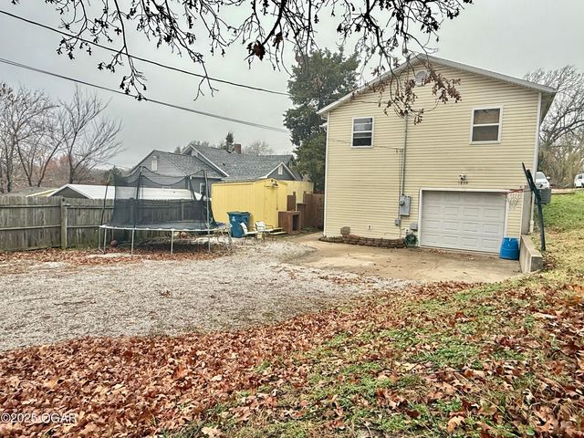 1809 N N St. Louis Ave Avenue, Joplin, MO 64801