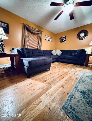 1809 N N St. Louis Ave Avenue, Joplin, MO 64801