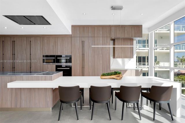 6103 Aqua Ave 504, Miami Beach, FL 33141